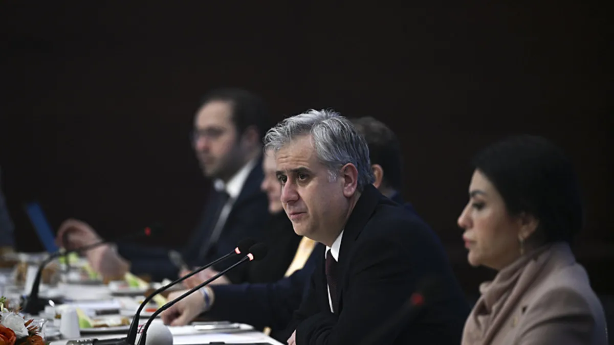 Hasan Basri Yalçın’dan Özgür Özel’e Sert Tepki!