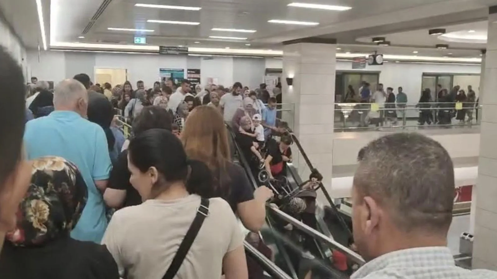 Hastanede Yanlış Alarm Panik Yarattı!