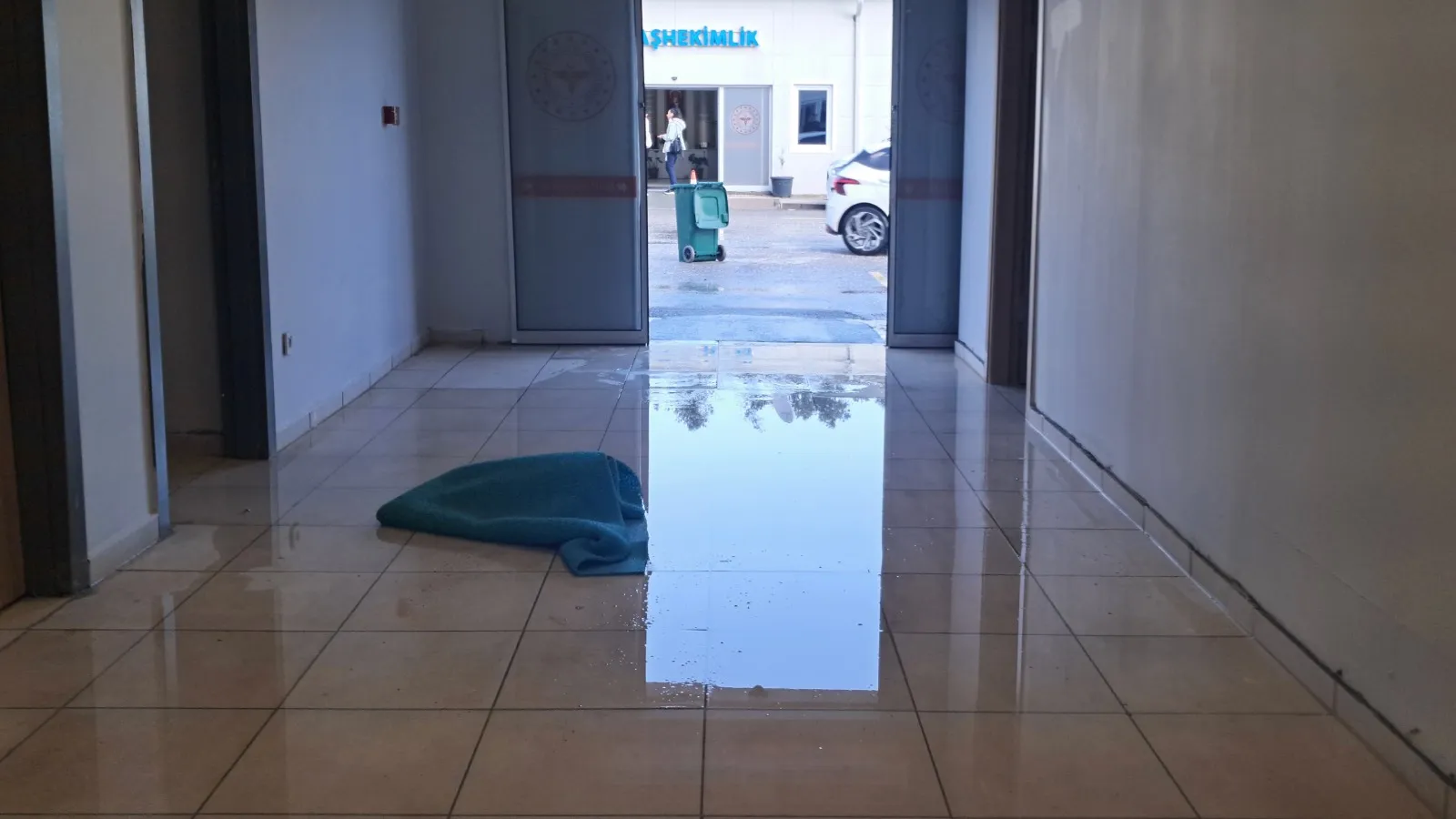 Hatay’da Sel, Hastane Hizmetleri Durduruldu!