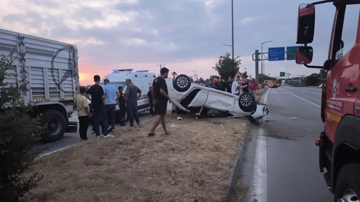 Hatay’da Takla Atan Araçta Sürücü Yaralandı!