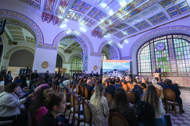 Haydarpaşa ve Sirkeci: İstanbul’un Kültür Adası!