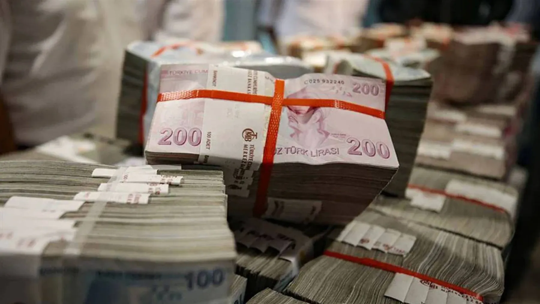 Hazine’nin Faiz Giderleri Yüzde 51 Arttı!