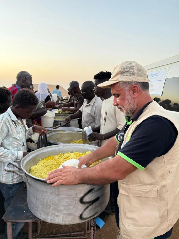 Help Yetim Sudan’da İhtiyaç Sahiplerine Yardım Eldi