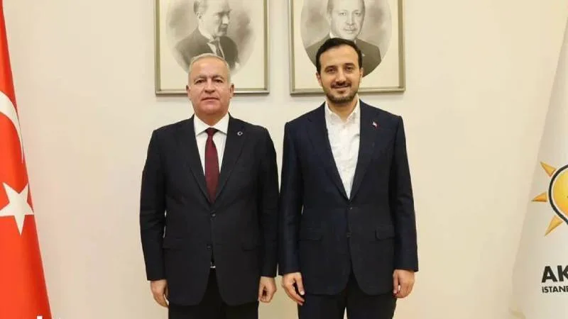 HSK Adayı Ergüneş, AKP İlçe Başkanı Seçildi!