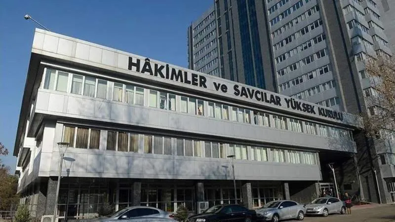 HSK’dan 34 Hâkim ve Savcıya Görev Değişikliği