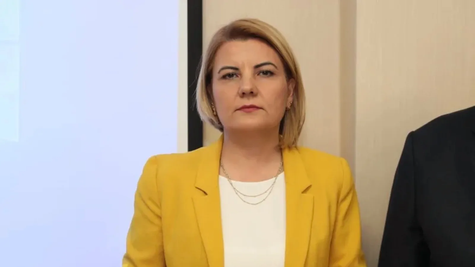 Hürriyet’ten AKP’ye geçiş iddialarına yanıt!
