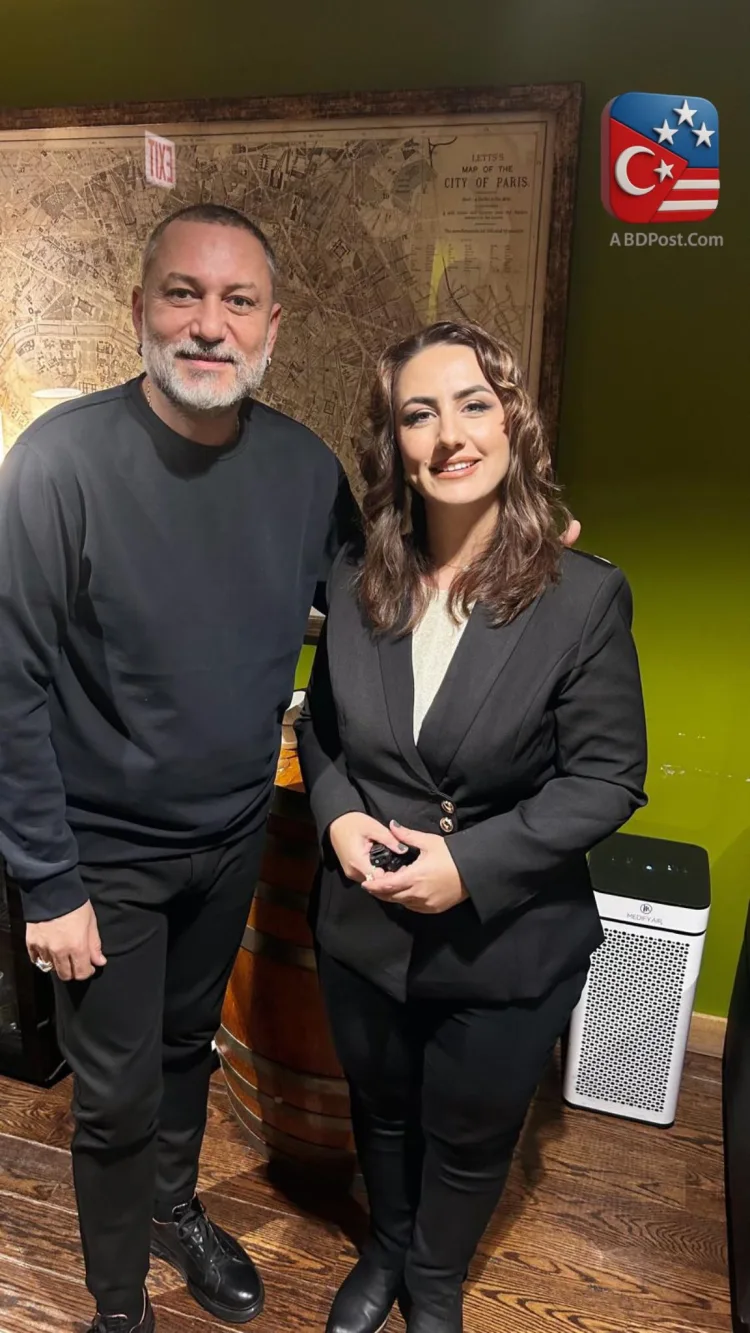 Hüsnü Şenlendirici ABD Turnesinde Büyüledi!