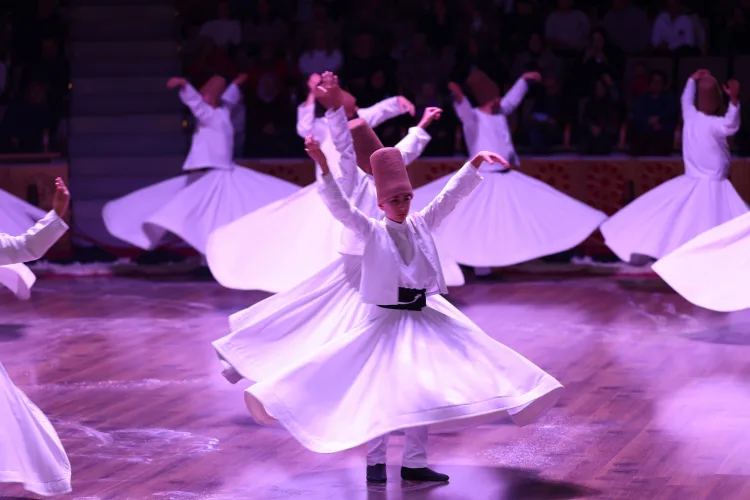 Huzur Vakti: Mevlana İçin Uluslararası Anma