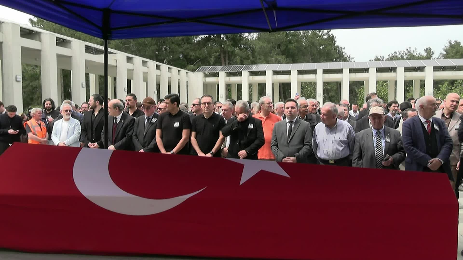 İBB’de Gözaltı Operasyonu: Yasin Seçkin Cenazede!