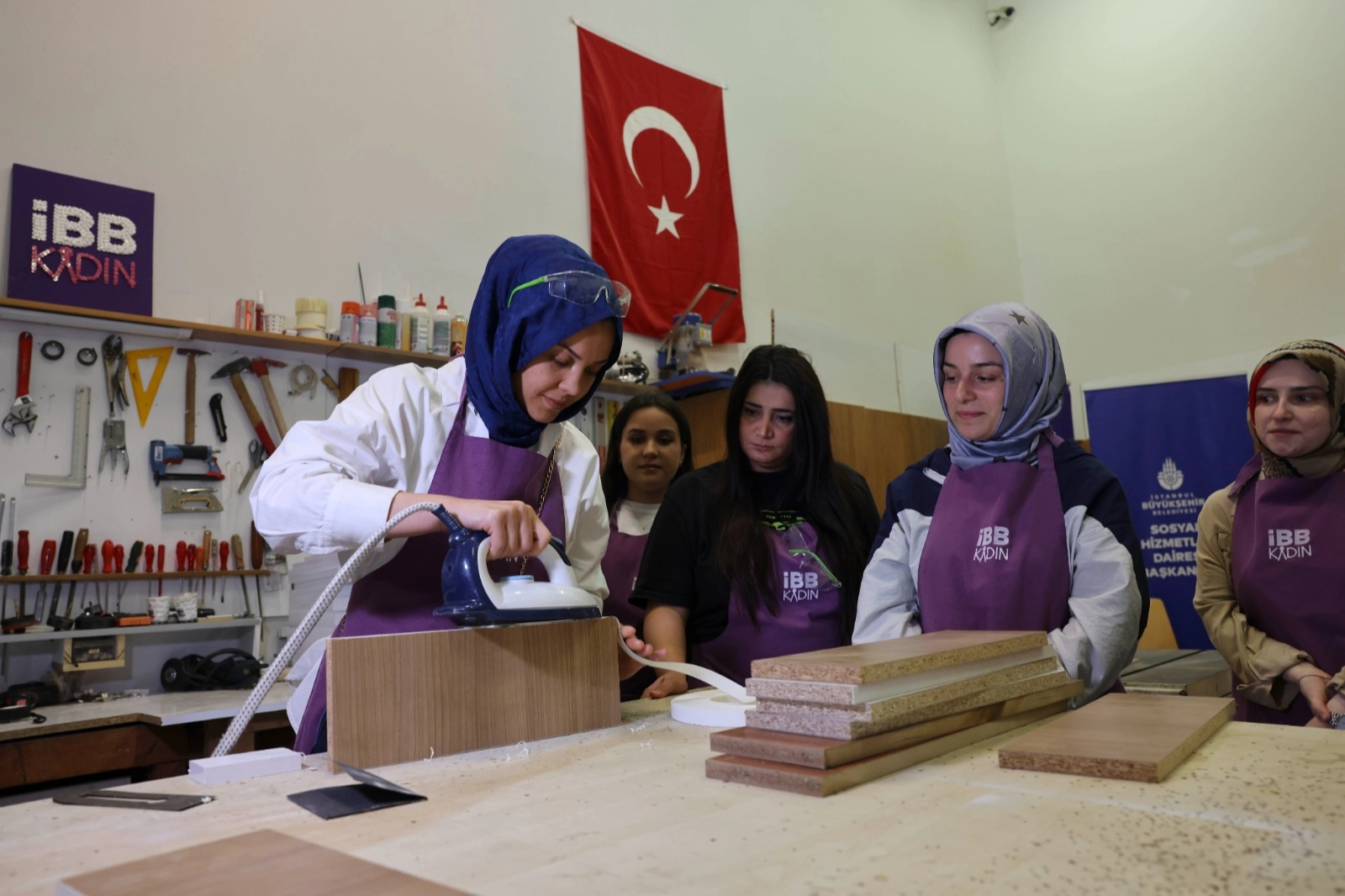İBB’den Kadınlara Marangozluk Eğitimi Fırsatı!