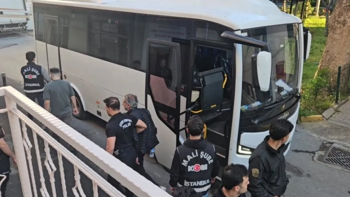 İBB Operasyonunda 12 Kişi Gözaltına Alındı!