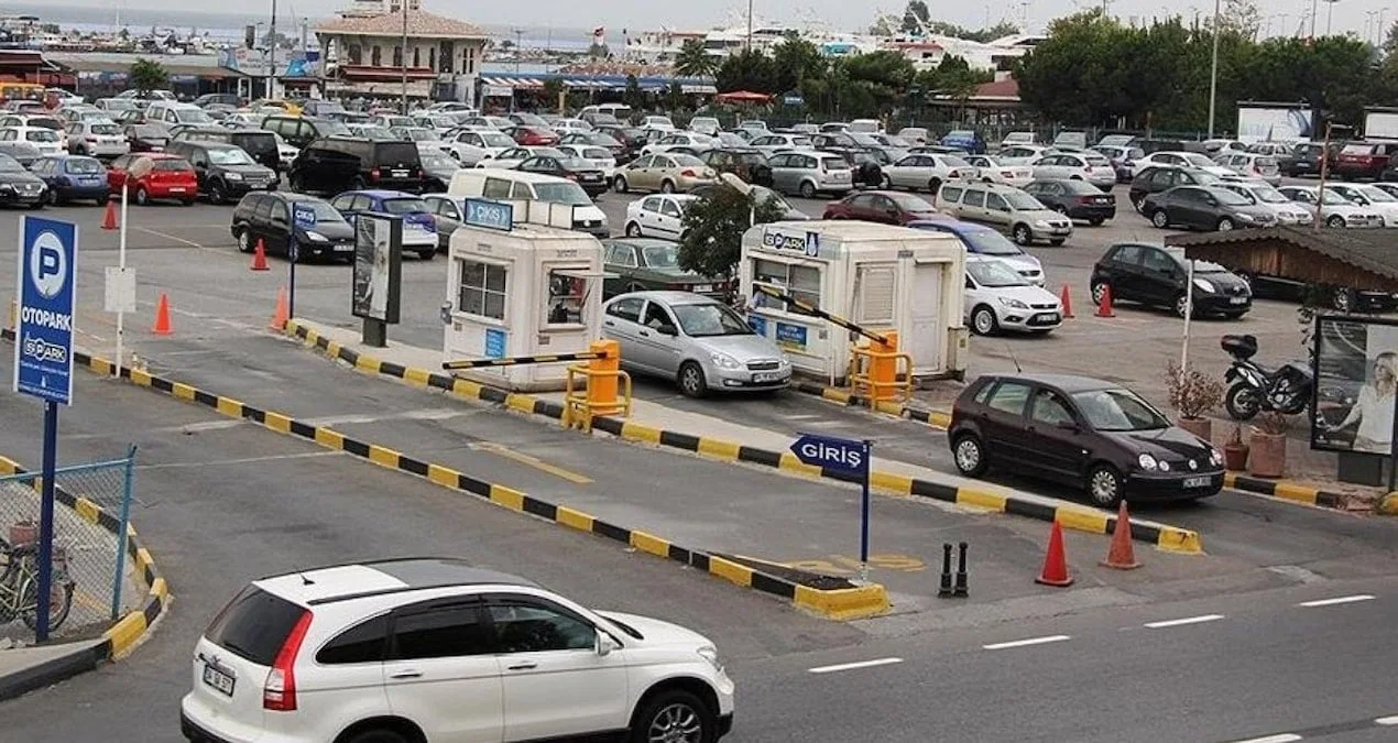 İBB Otopark Ücretlerine Yüzde 62,5 Zam İsteği!