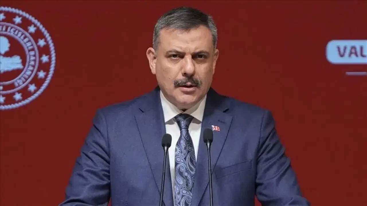 İçişleri Bakanı: 40 Bin Sayfa Kapatıldı!