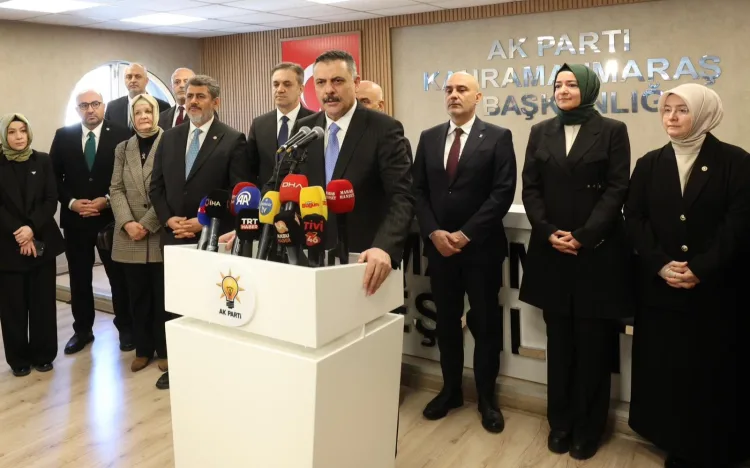 İçişleri Bakanı Çiftçi, Depremzedelerle İftar Yaptı