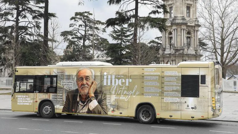 İETT’den Prof. Dr. İlber Ortaylı’ya Saygı Otobüsü