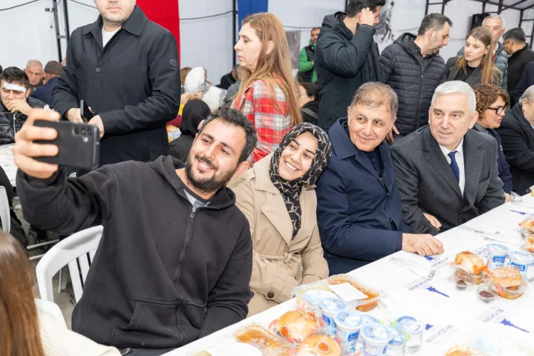 İftar Sofrasında İki Doktor Başkan Buluştu