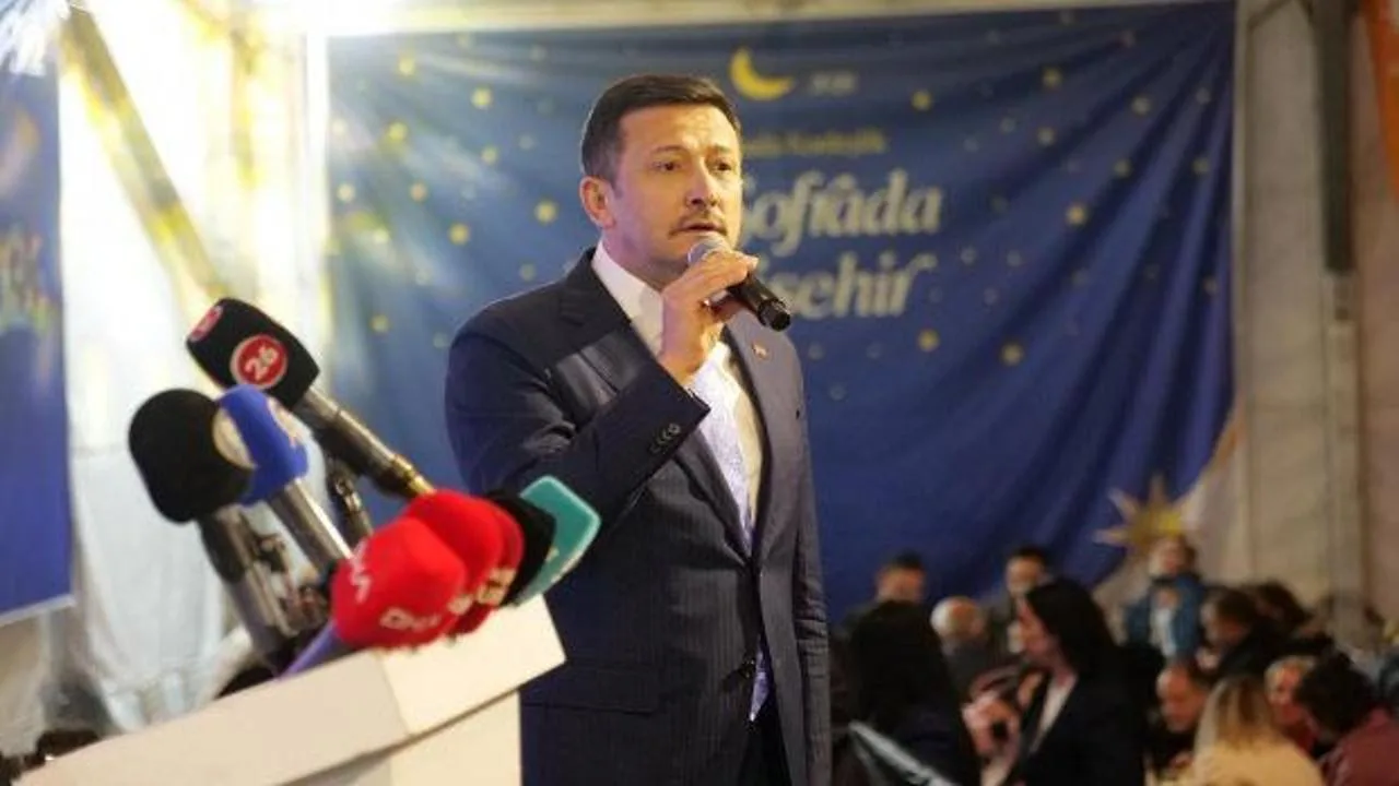 İftar Yemeğinde Hamza Dağ’dan Sert Açıklamalar