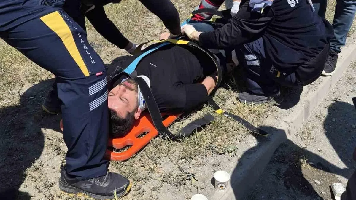 Iğdır’da Takla Atan Araçta Sürücü Yaralandı!