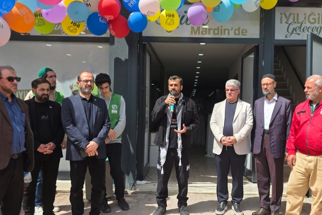 İHH Mardin Şubesi Yeni Ofisini Dualarla Açtı