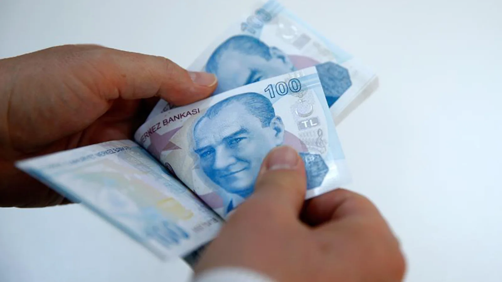 İhtiyaç Kredilerinde Faizler Düşüyor: 100 Bin TL!