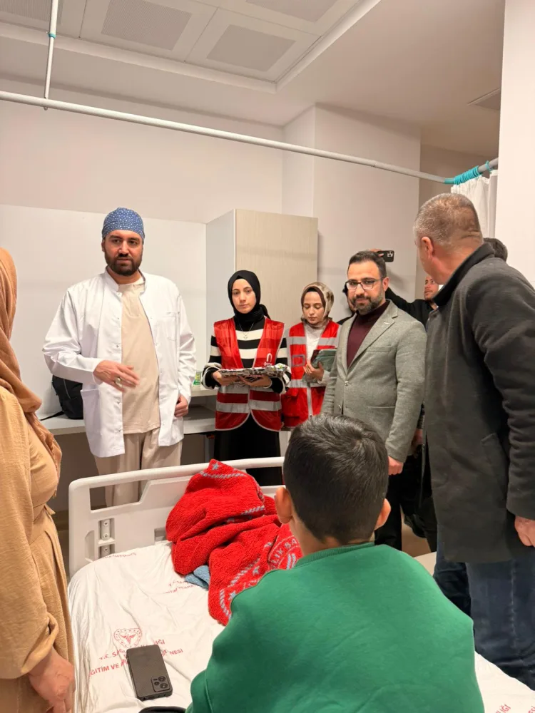 İmam Hatipliler Derneği’nden Hastaneye Anlamlı Ziyaret