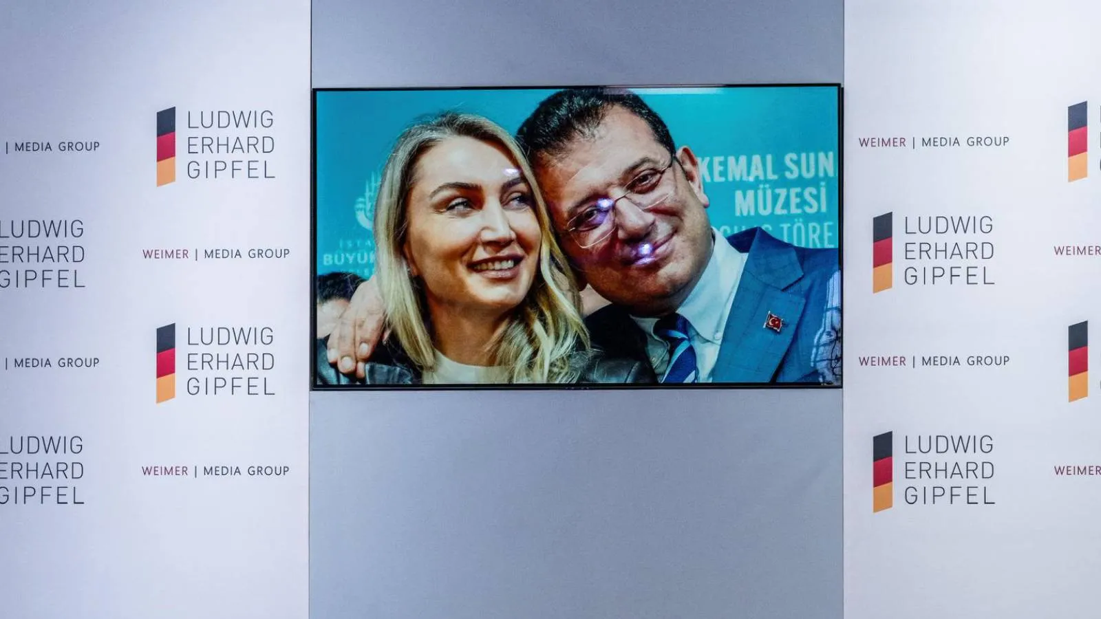 İmamoğlu, Almanya’da “Özgürlük Savaşçısı” Ödülü Aldı