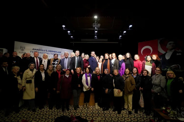 STK üyeleriyle bir araya gelen İmamoğlu