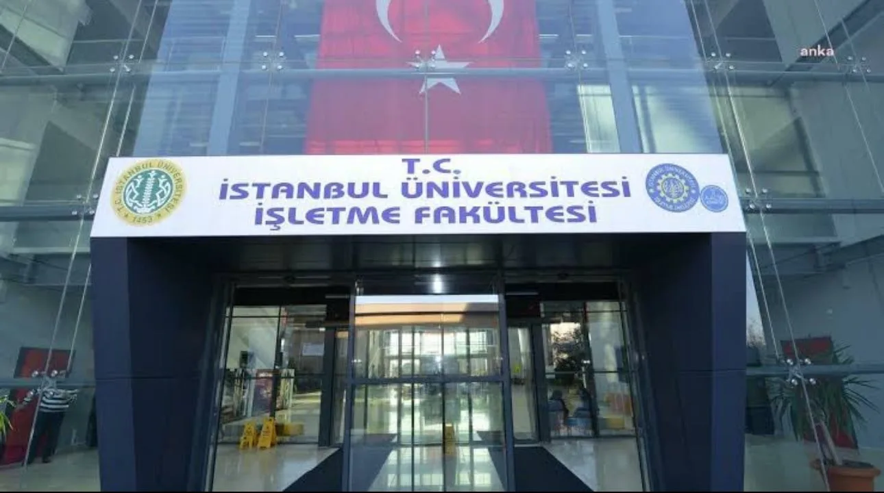 İstanbul Büyükşehir Belediye Başkanı Ekrem İmamoğlu