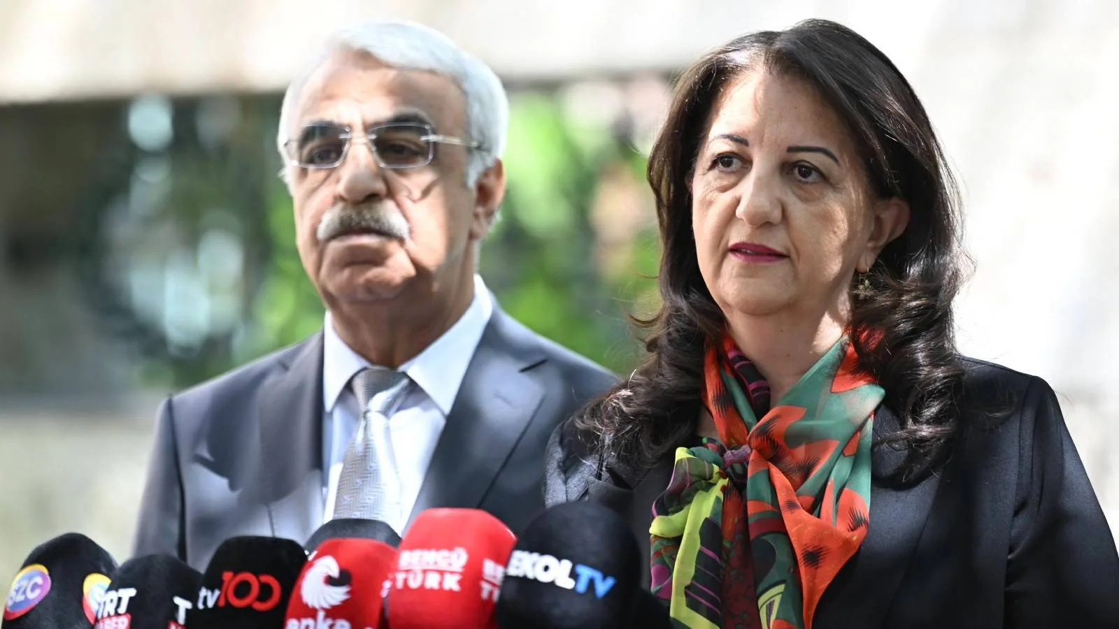 İmralı Heyeti AKP ve TİP ile Görüşecek!