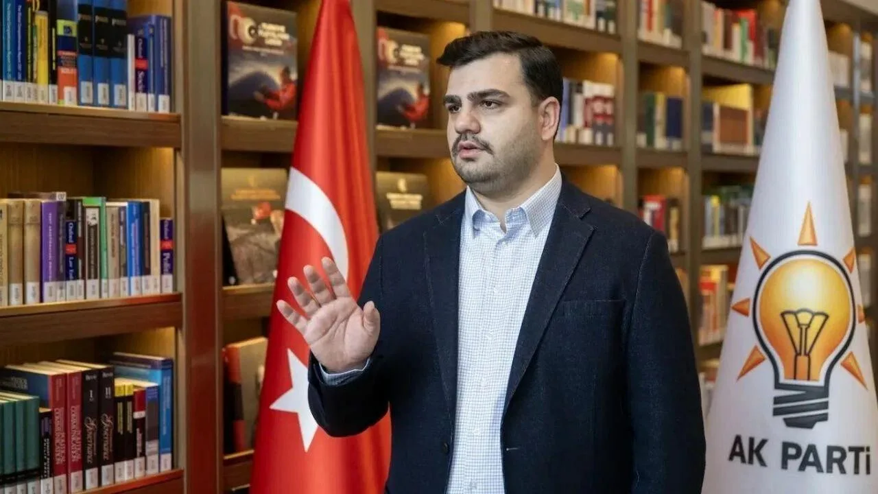 İnan’dan Sert Tepki: ‘Gazeteci Değilsiniz!’