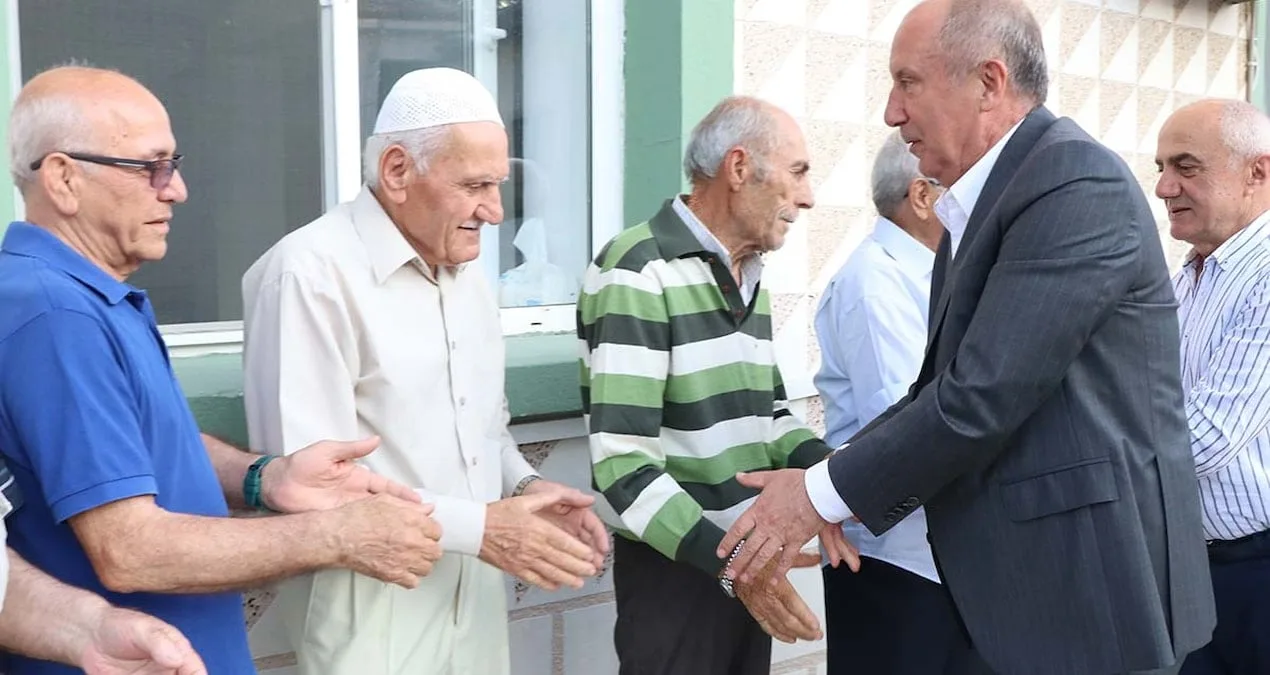 İnce, Elmalık’ta Bayram Coşkusunu Paylaştı!
