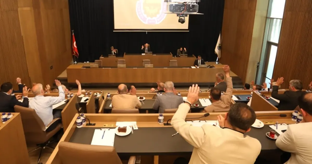 İnegöl Belediyesi’nde Başarılı Sporcular Onurlandırıldı