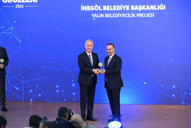 İnegöl Belediyesi’ne Yalın Belediyecilik Ödülü
