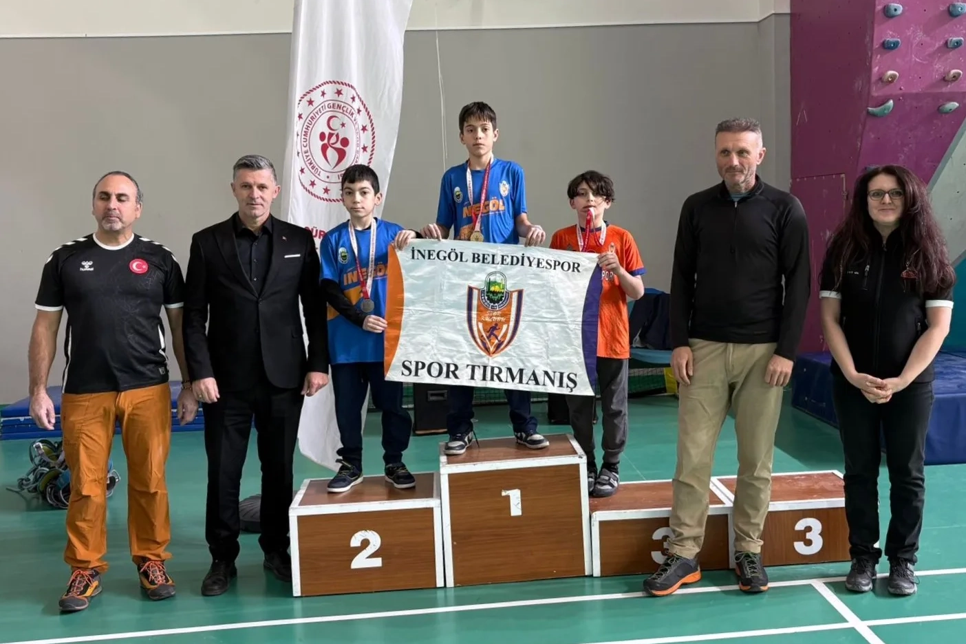 İnegöl Belediyespor, Tırmanışta 14 Madalya Kazandı!
