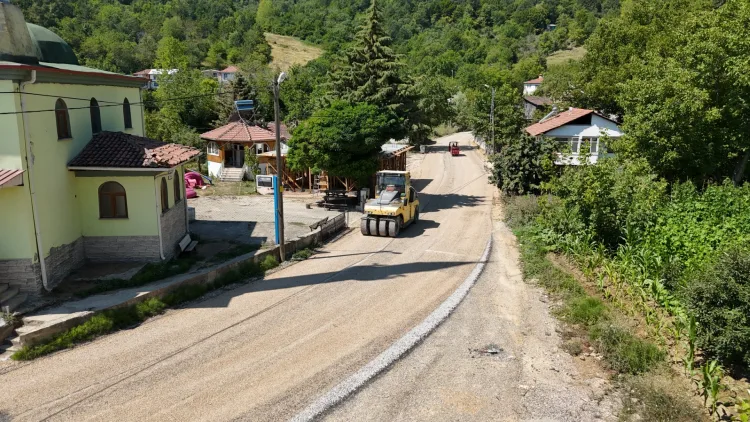 İnegöl’de 6 Mahallede Yol Yenileme Çalışmaları Başladı!