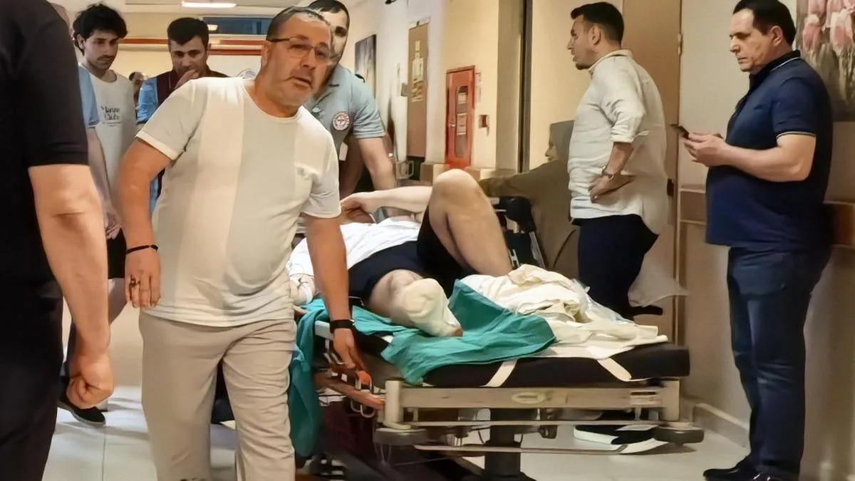 İnegöl’de Çim Biçme Kazası: Genç Adam 3 Parmağını Kaybetti