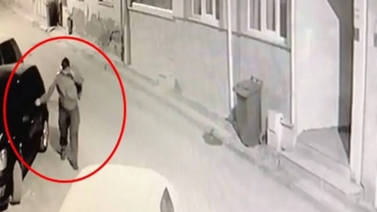İnegöl’de Gece Yarısı Araçlara Kesici Saldırı!