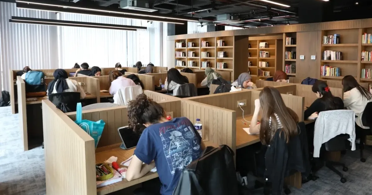 İnegöl’de Nöbetçi Kitaphaneler 816 Bin Kişiye Hizmet!