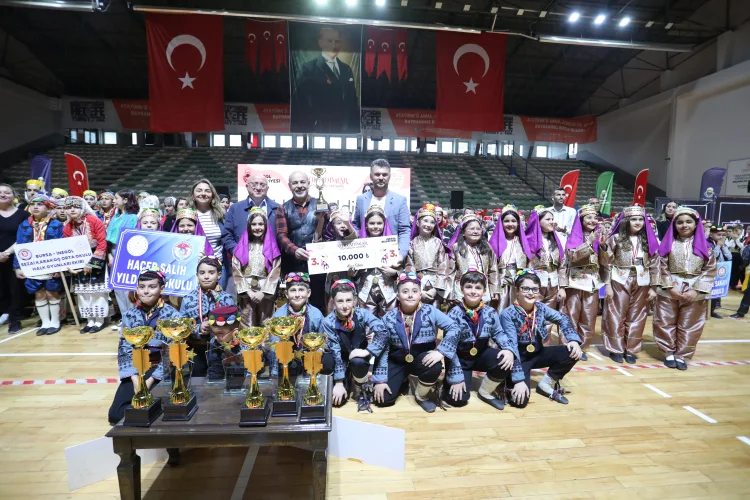 İnegöl’de Renkli Halk Dansları Yarışması Heyecanı!