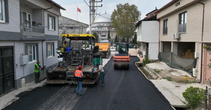 İnegöl’de Yıllar Sonra Sıcak Asfalt Sevinci!