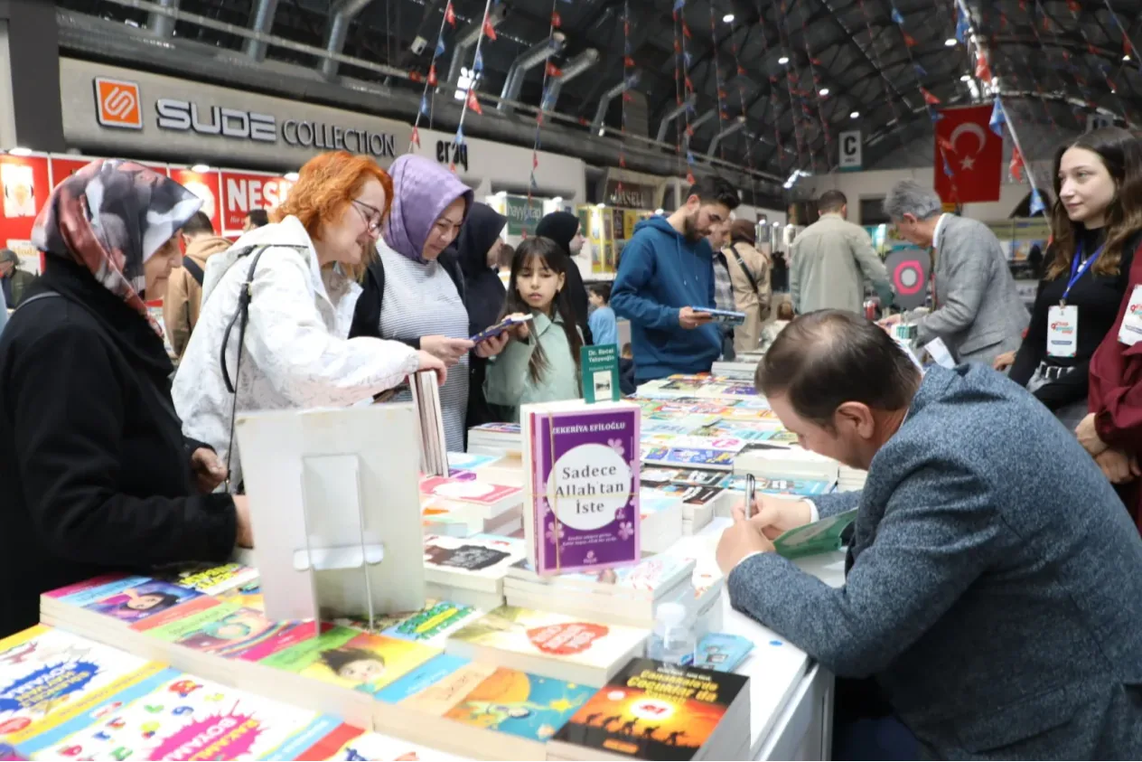 İnegöl kitap günlerinde yazar buluşmaları başlıyor