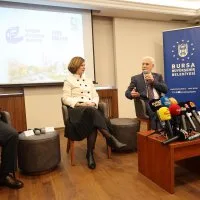 İpek sanatının zarafeti Bursa'da sergilendi İpek sanatının zarafeti Bursa'da sergilendi