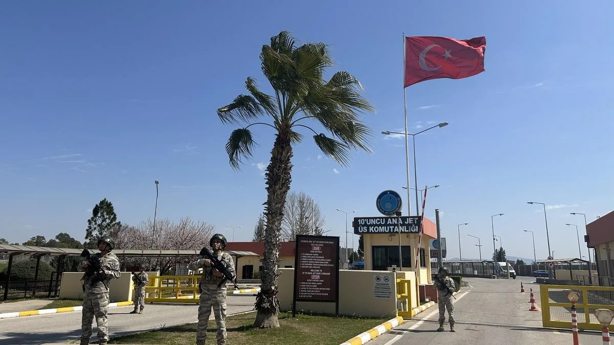 İran’dan ABD Üslerine Sert Uyarı: Hedef Alınacak!