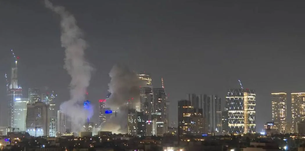 İran’dan Tel Aviv’e 150 Balistik Füze Saldırısı!