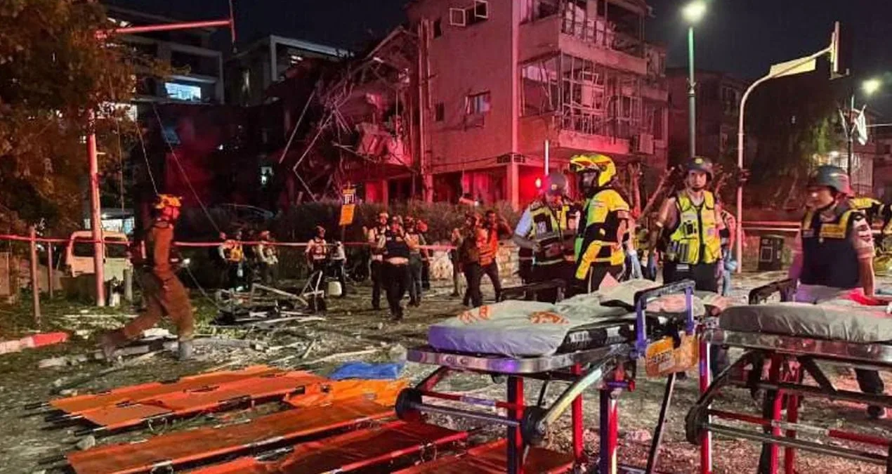 İran’ın Hipersonik Füze Darbesi: Tel Aviv Hedefte!
