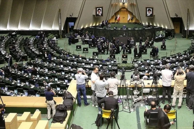 Iran Meclisi UAEA ile İşbirliğini Askıya Aldı!