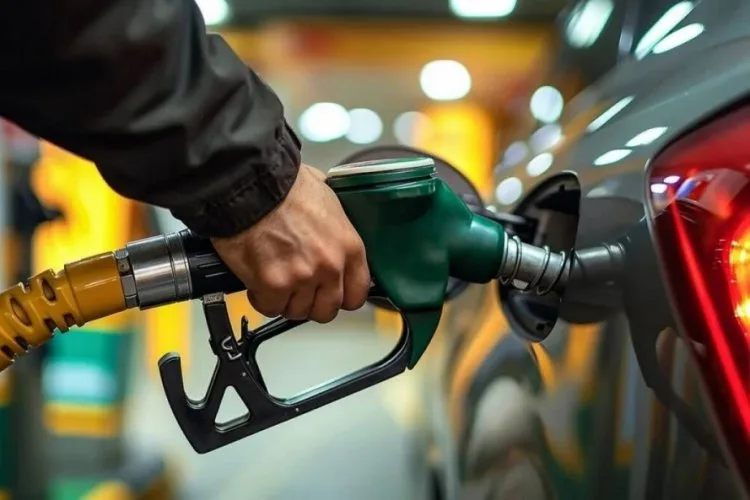 İran Saldırısı Sonrası Petrol ve Altın Fiyatları Yükseldi