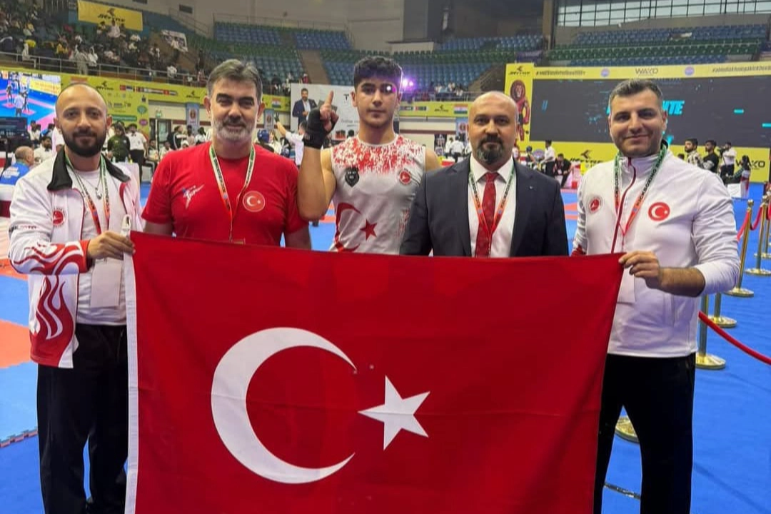 İshak Kocaman’dan Malatya’ya Altın Madalya!