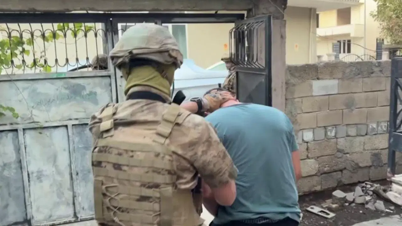İŞİD Operasyonunda Yabancı Uyruklu Gözaltılar!