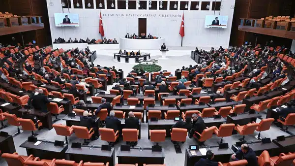 IŞİD Tehdidi Meclis’e Taşındı: 14 Soru!